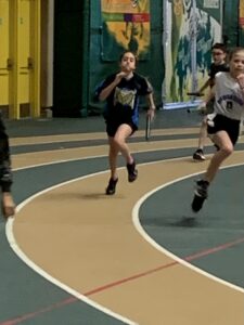 TT Running Club Competes at Running Room's 43rd Annual Indoor Games Talmud Torah Society IMG 8898 Talmud Torah Society