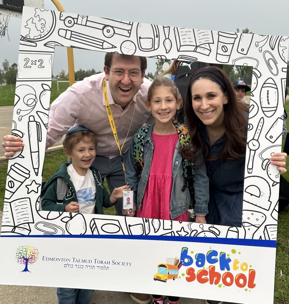 Back to School at Edmonton Talmud Torah Talmud Torah Society IMG 7979 2 Talmud Torah Society